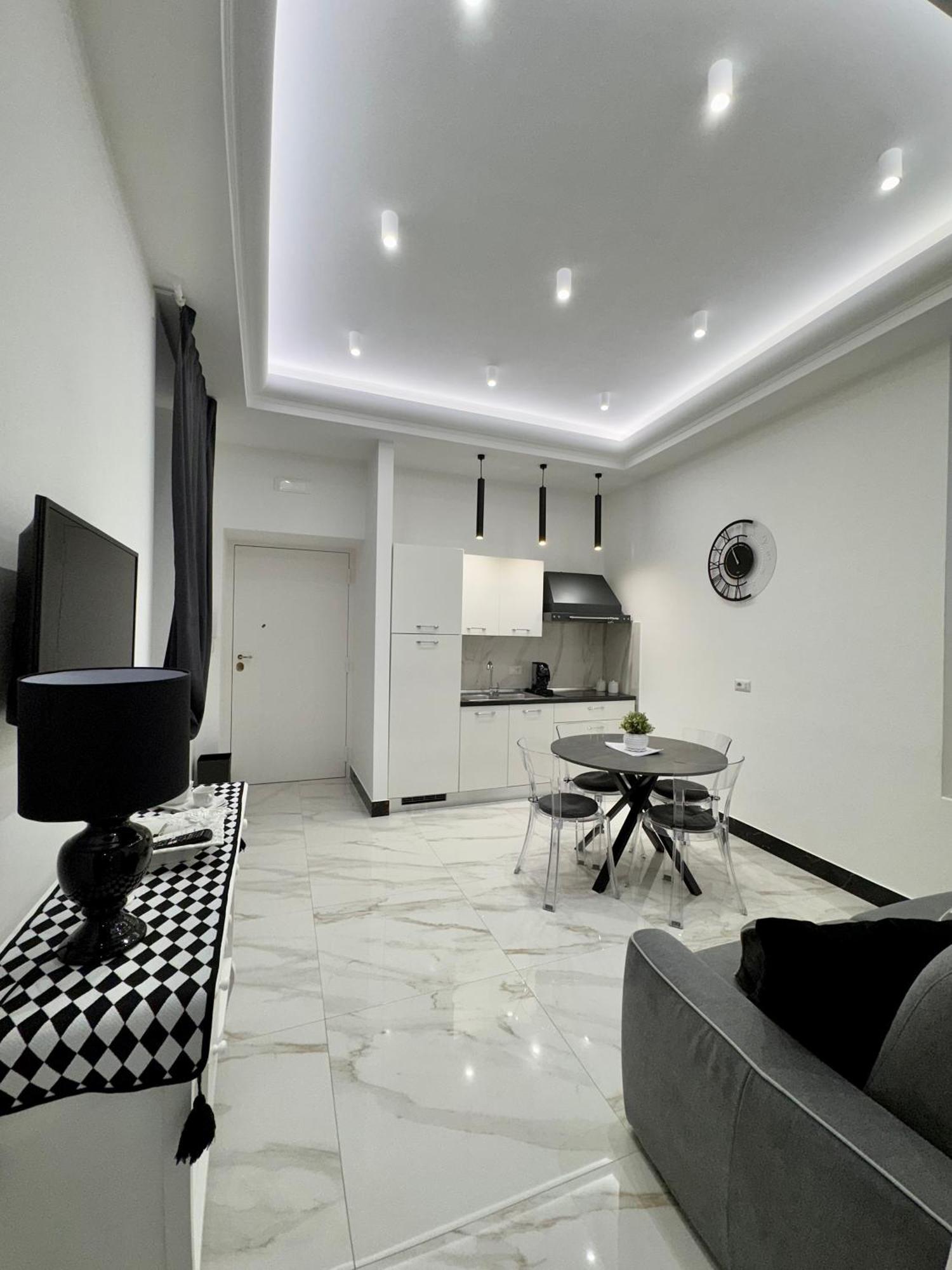 Ferdinando'S Home Naples Exterior photo