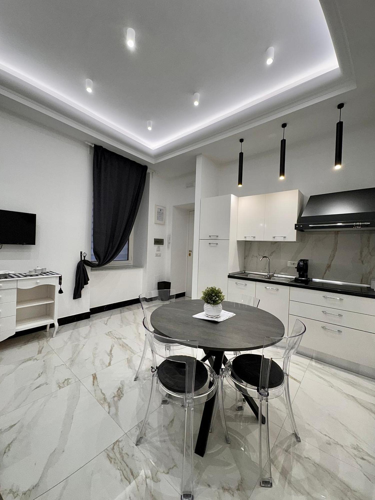 Ferdinando'S Home Naples Exterior photo