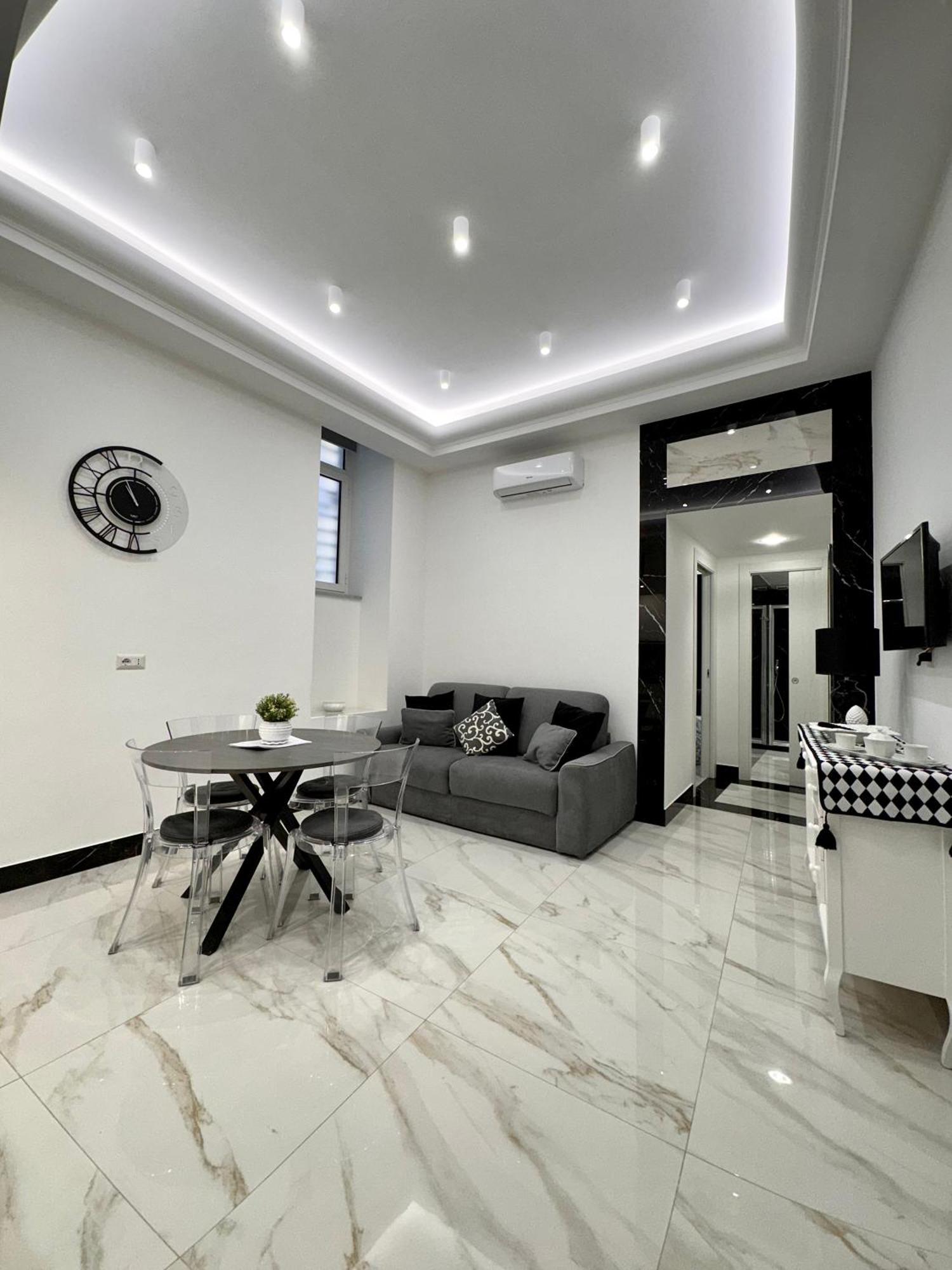Ferdinando'S Home Naples Exterior photo